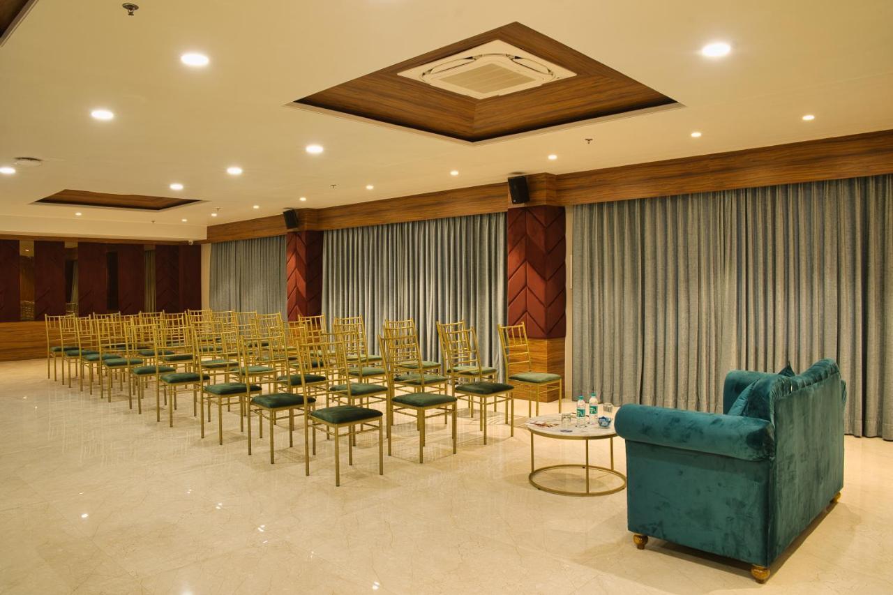 Sterling Pushkar Exterior foto