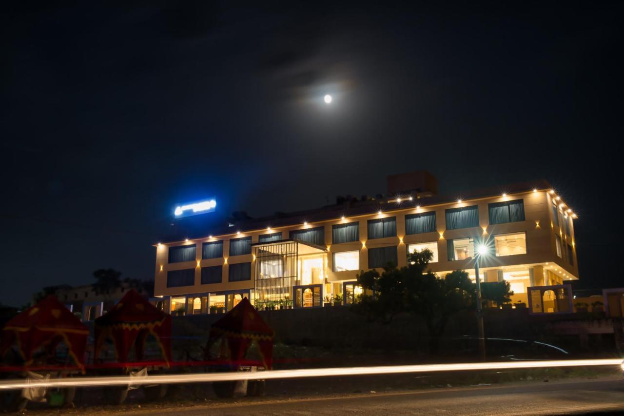 Sterling Pushkar Exterior foto